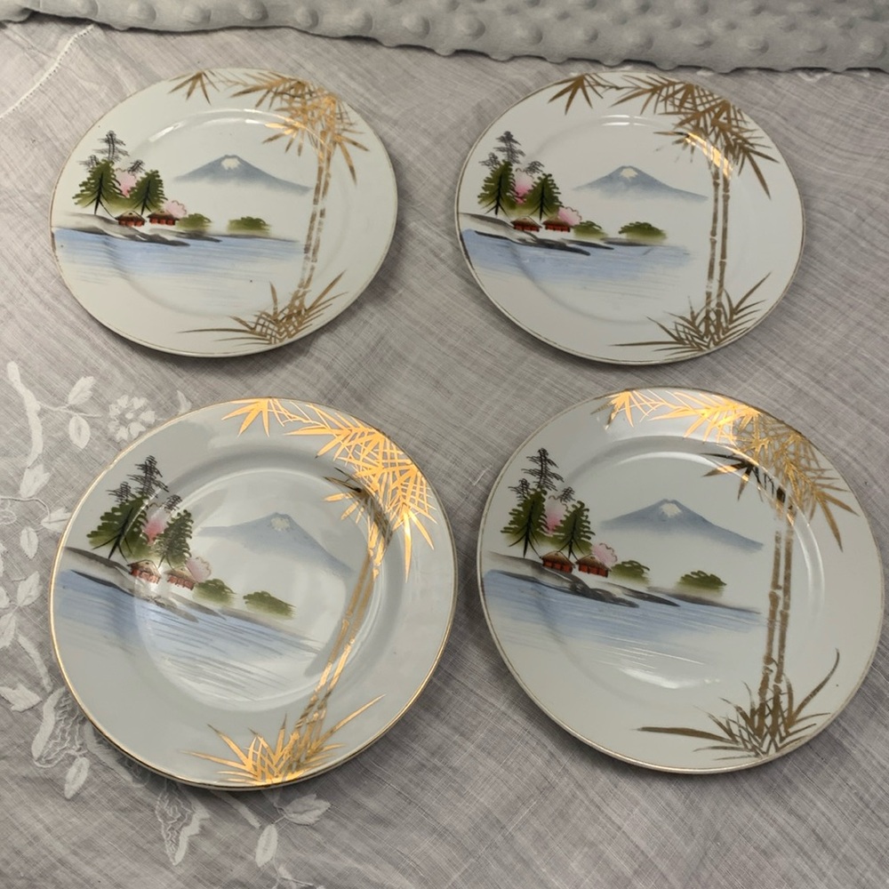 Set of four Kutani Hand Painted Porcelain Mt Fuji Gold Bamboo 6.5” salad plate